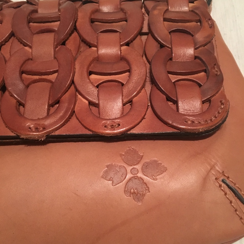 GORGEOUS Patricia Nash leather crossbody